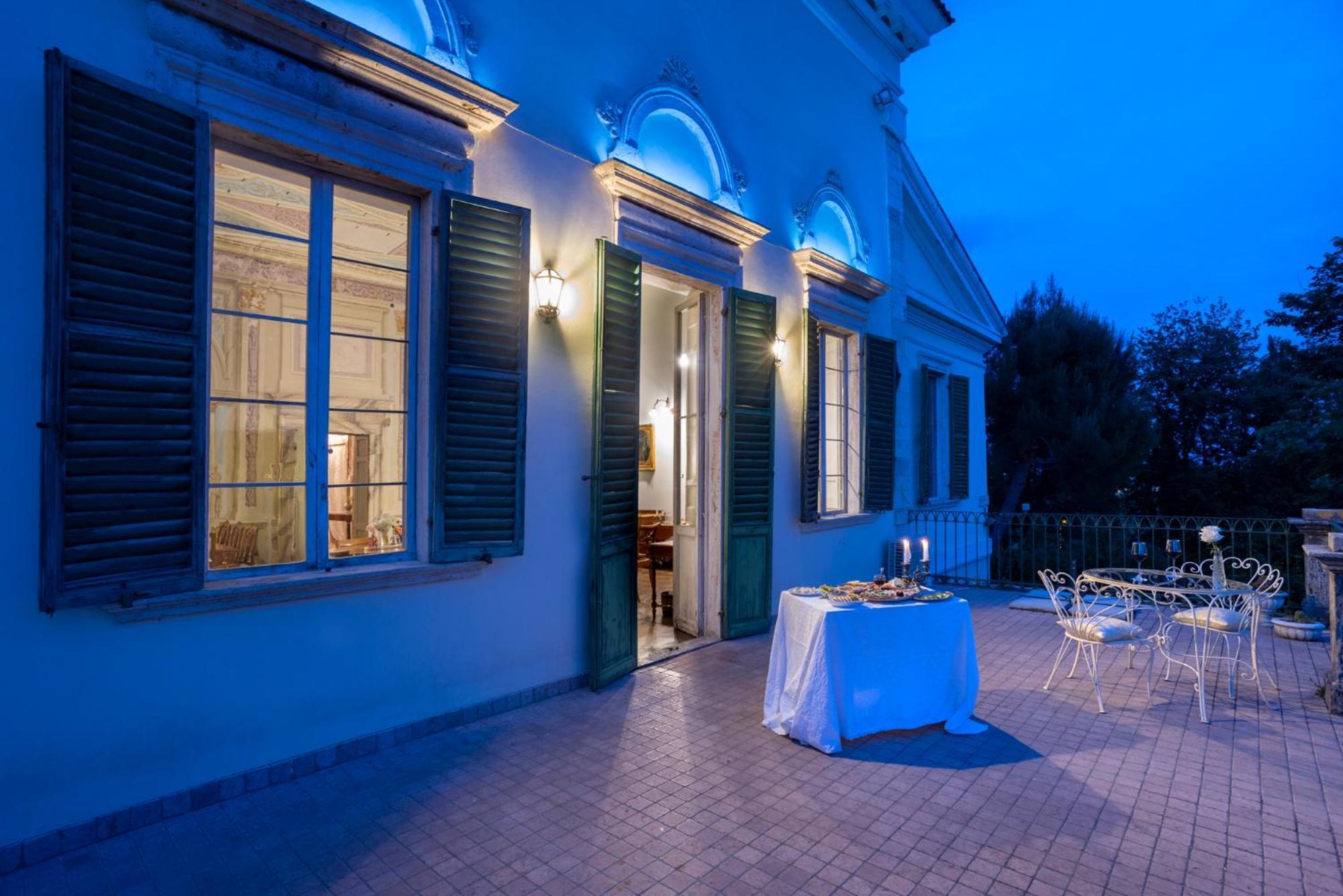 B&B In An 1800S Frescoed Villa With Panoramic Solarium And Historic Park - Villa Mastrangelo Colli del Tronto Exterior photo