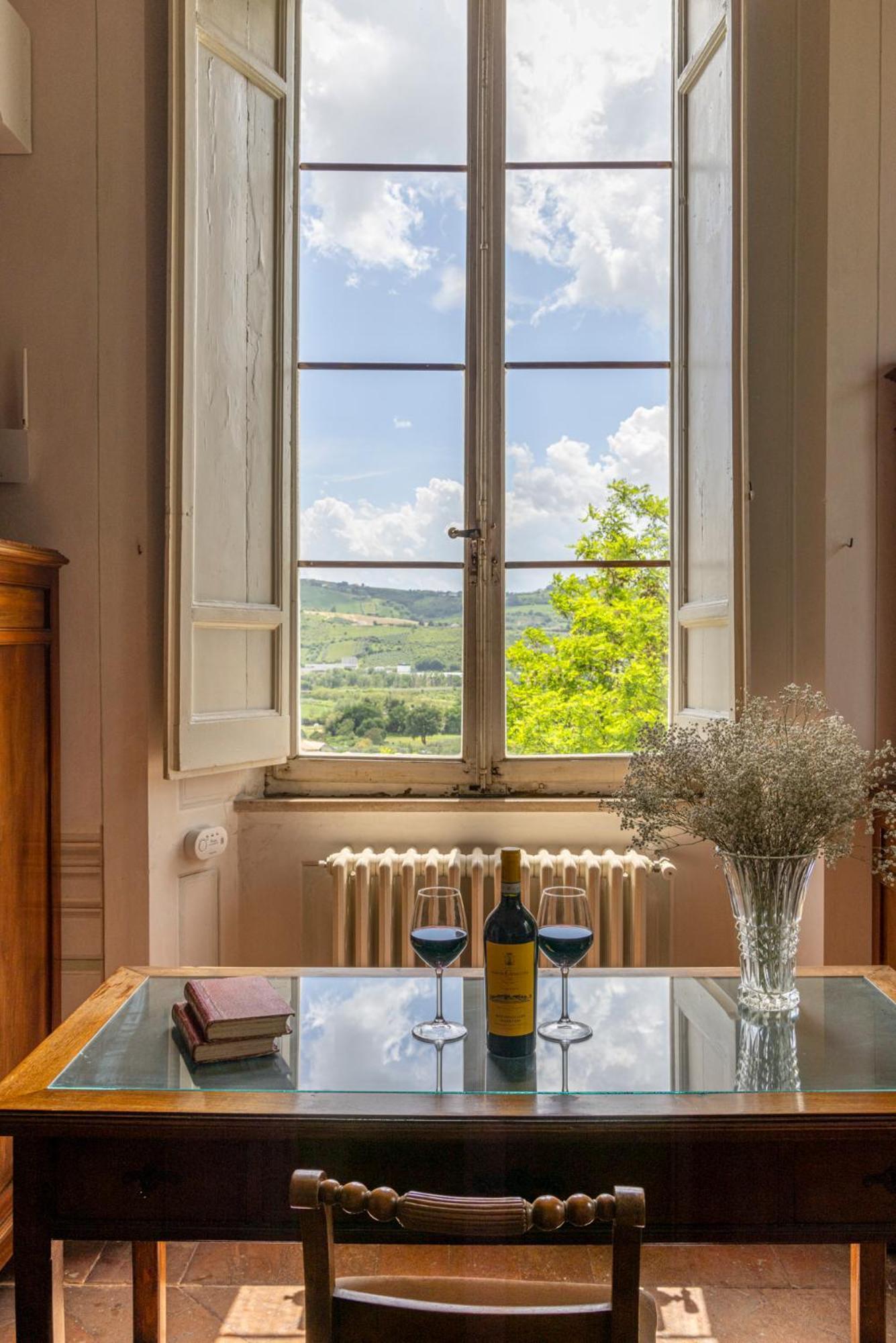 B&B In An 1800S Frescoed Villa With Panoramic Solarium And Historic Park - Villa Mastrangelo Colli del Tronto Exterior photo